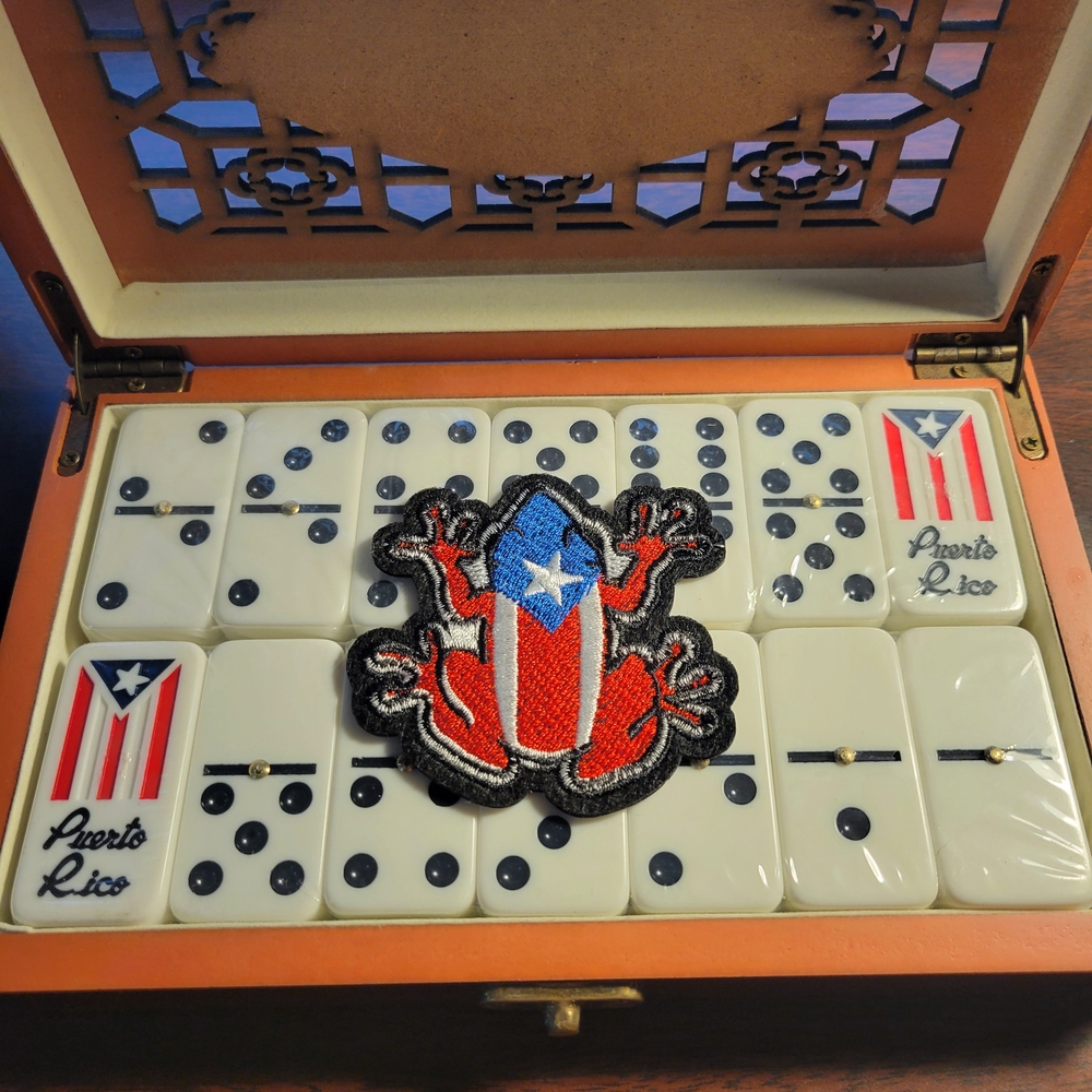 Puerto Rico Flag Domino Set with Frog Patch